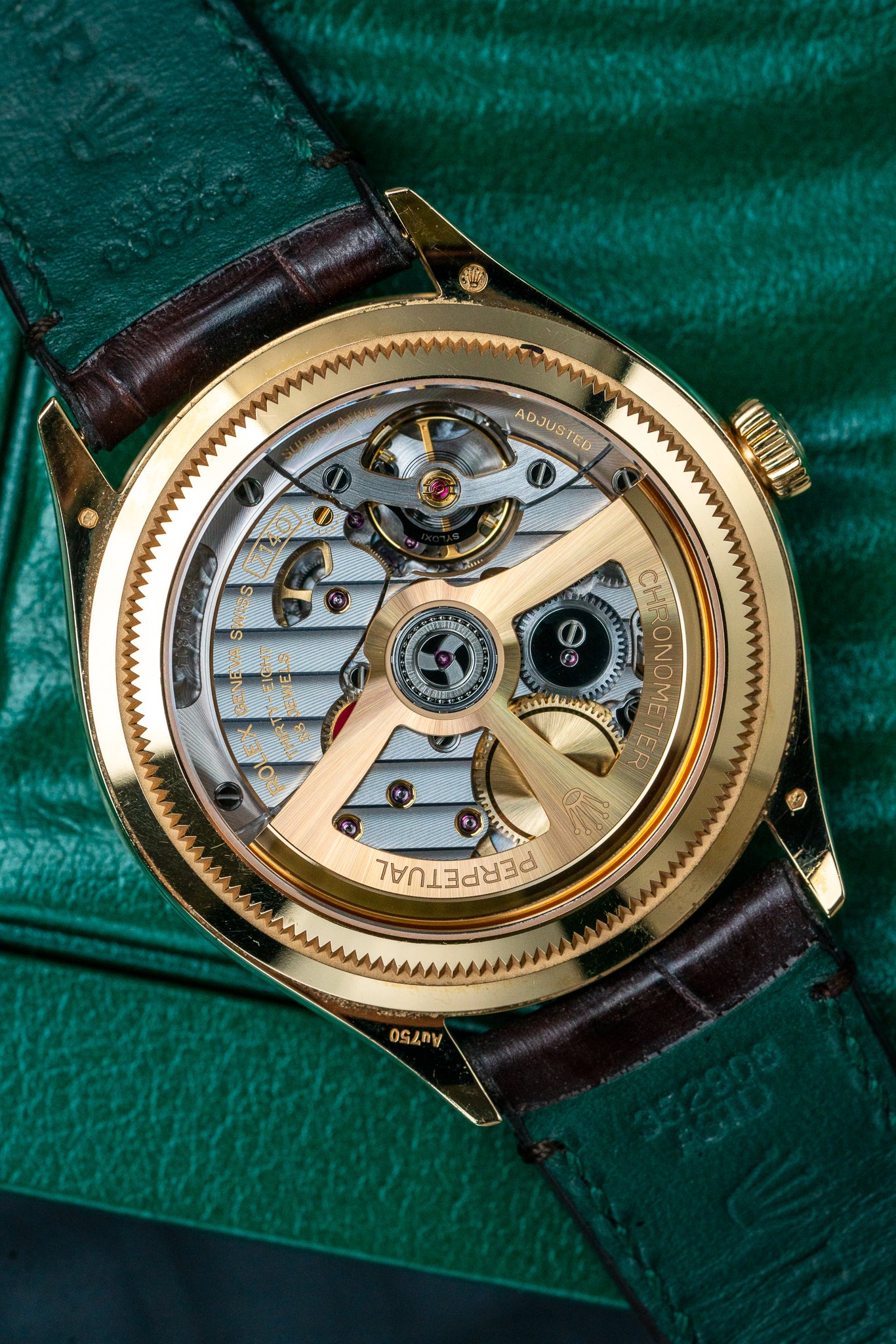 Rolex Perpetual 1908 52508_caseback